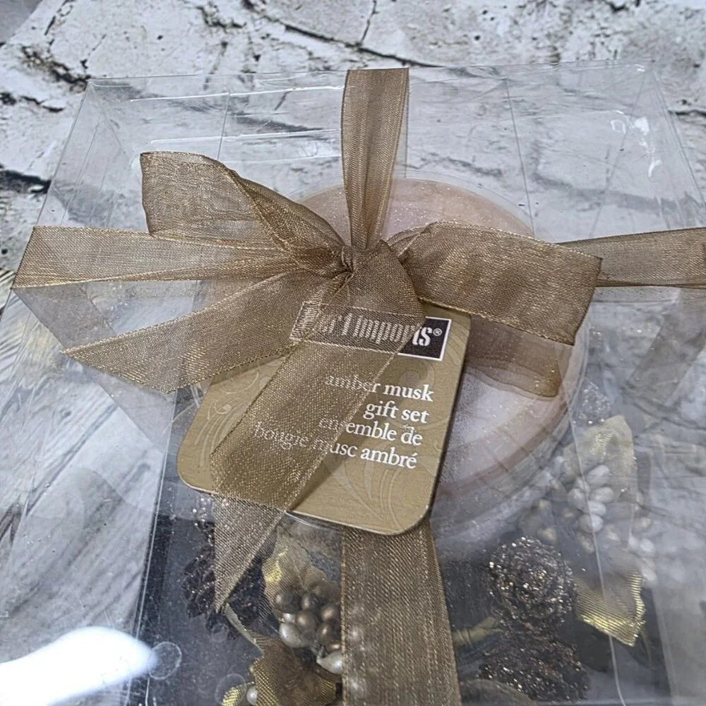Pier 1 Imports Holiday Memories Candle Gift Set Amber Musk